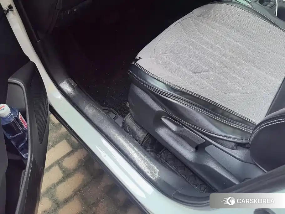 Toyota Corolla id 4629489 из Китая 7