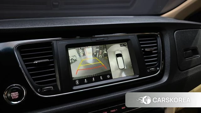 Kia The New Carnival id 4900475 из Кореи 7