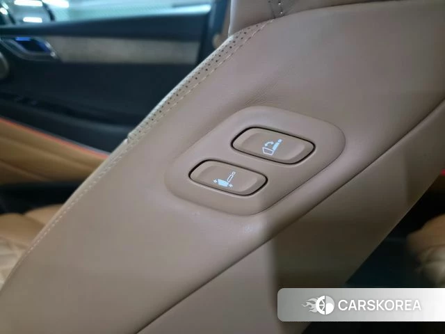 Genesis GV80 id 3934813 из Кореи 7