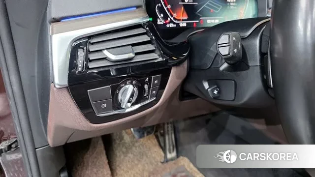 BMW 6 Series GT (G32) id 3772411 из Кореи 7