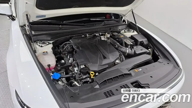 Hyundai Grandeur (GN7) id 2628578 из Кореи 7