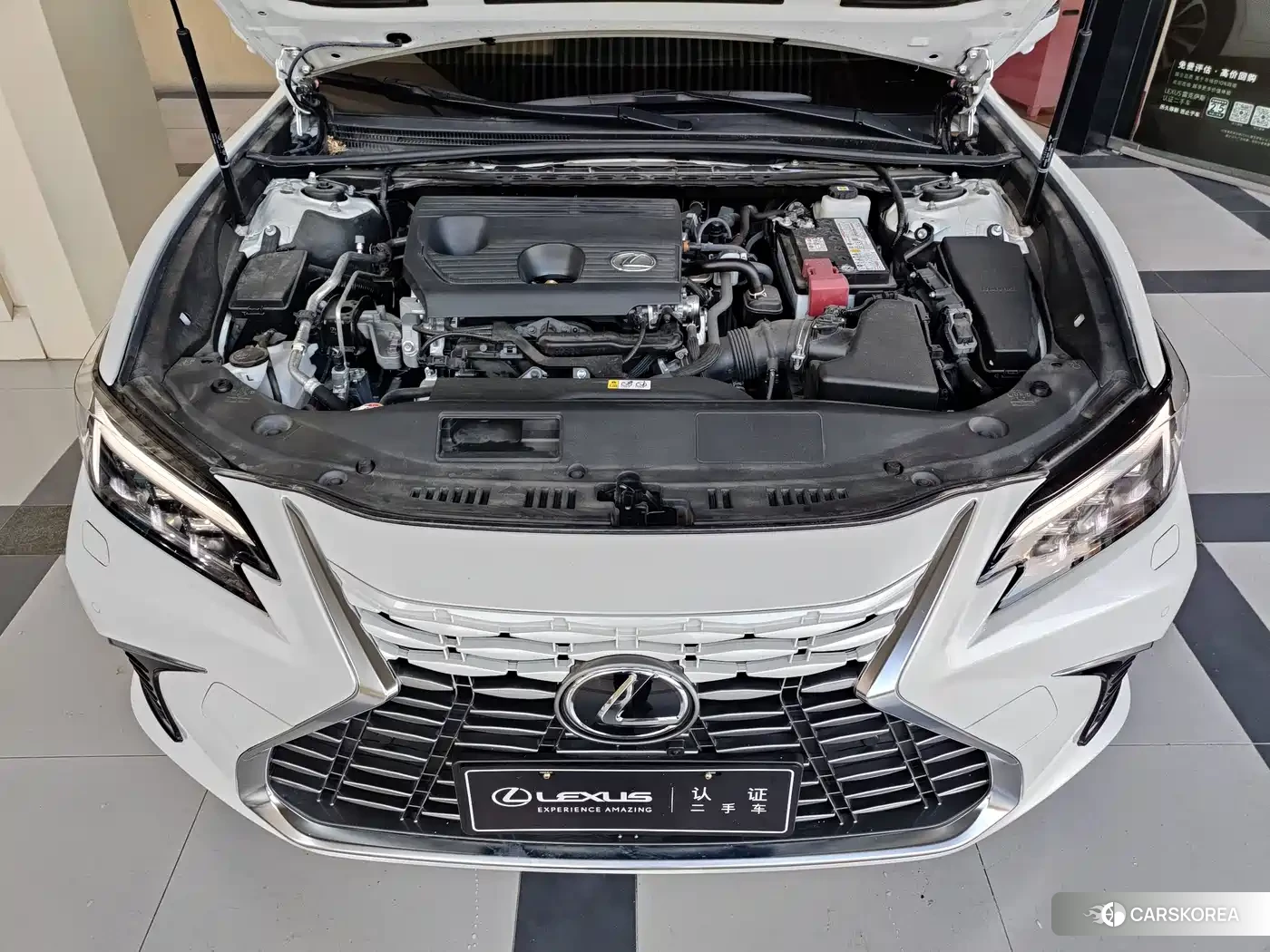 Lexus ES id 4634837 из Китая 7