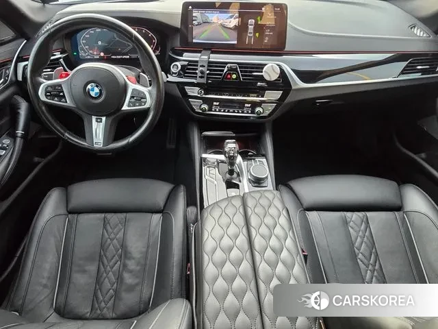 BMW 5 Series (G30) id 3058459 из Кореи 7