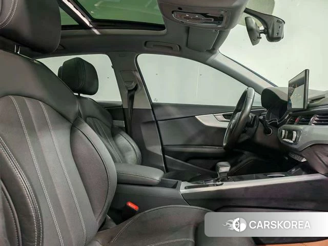 Audi A4L id 4313697 из Китая 7