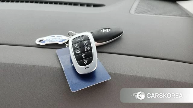 Hyundai Staria id 4308526 из Кореи 7