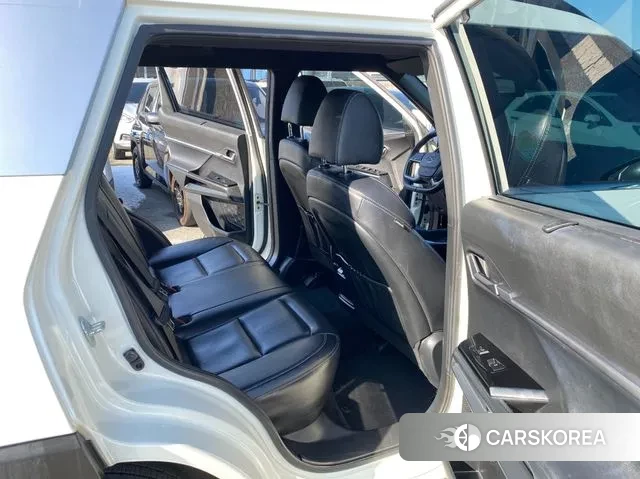 Ssangyong Torres id 3619052 из Кореи 7