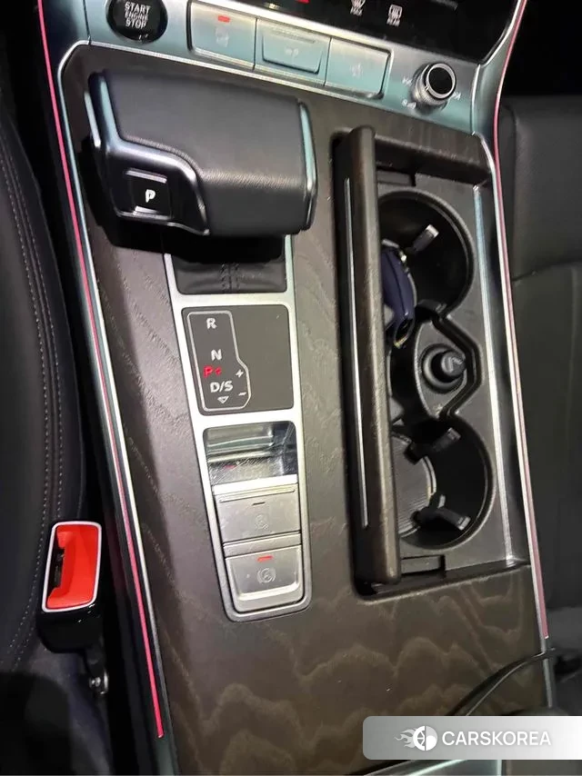 Audi A6 (C8) id 3411036 из Кореи 7