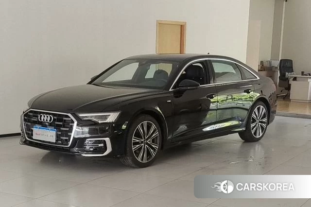 Audi A6L id 4205616 из Китая 7