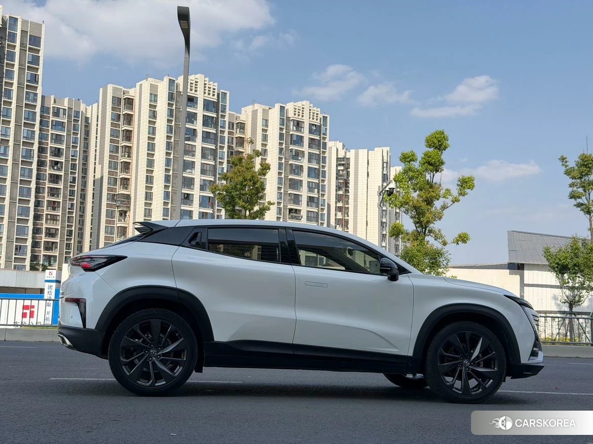 Chang'an UNI-T id 4452534 из Китая 7