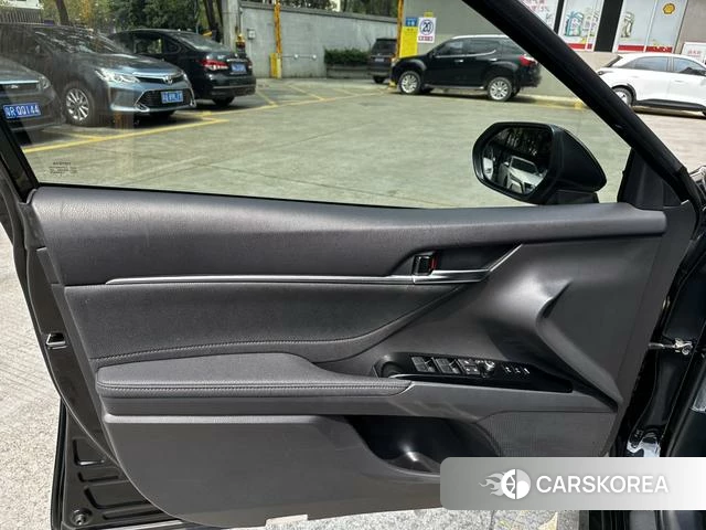 Toyota Camry id 4220043 из Китая 7