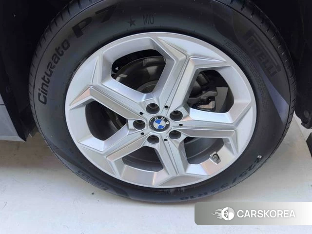 BMW X1 id 4359298 из Китая 7
