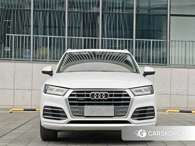 Audi Q5L id 3939267 из Китая 7