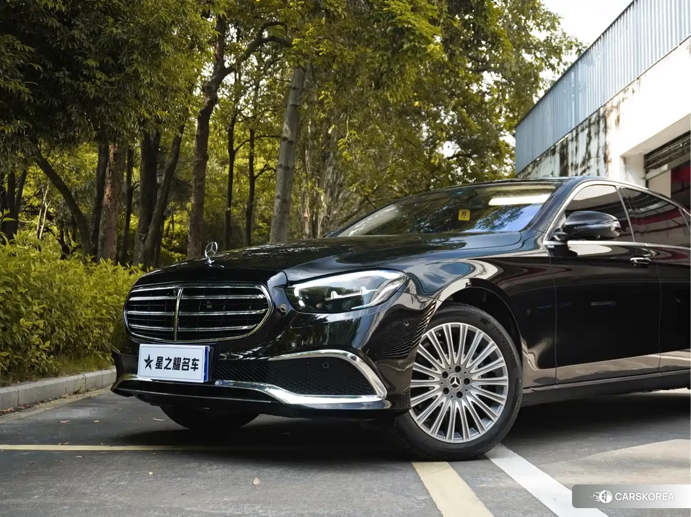 Mercedes-Benz E-Class id 4669471 из Китая 7