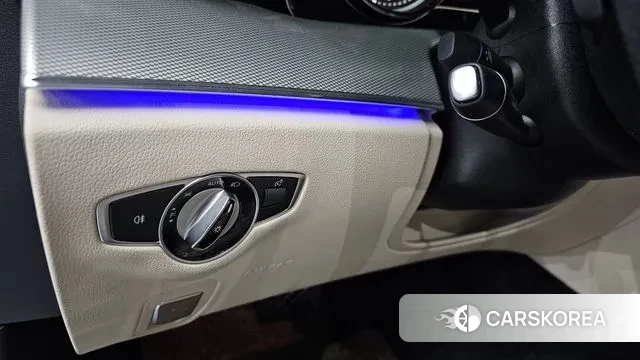 Mercedes-Benz E-Class W213 id 3558091 из Кореи 7