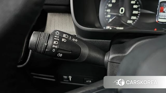 Volvo XC40 id 4188139 из Кореи 7