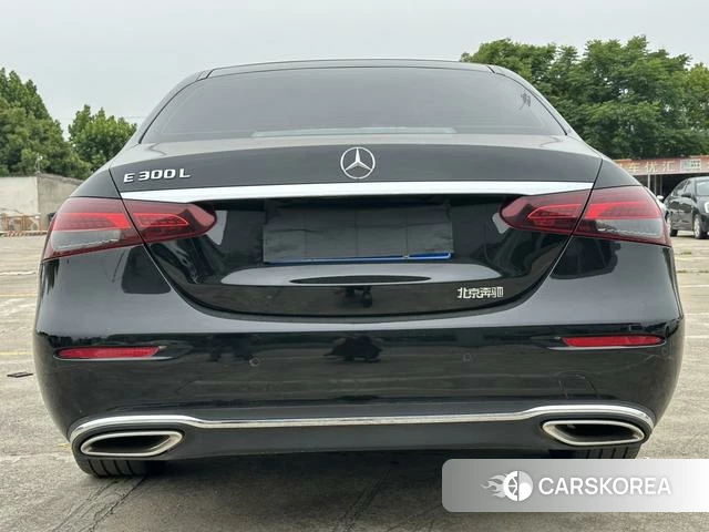 Mercedes-Benz E-class id 4313404 из Китая 7