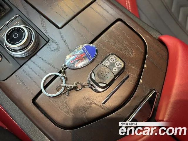 Maserati Quattroporte id 2864413 из Кореи 7