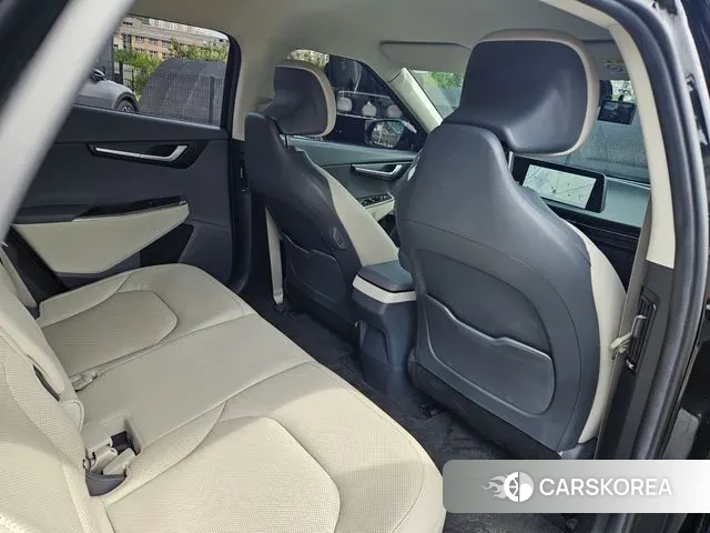 Kia EV6 id 3007637 из Кореи 7