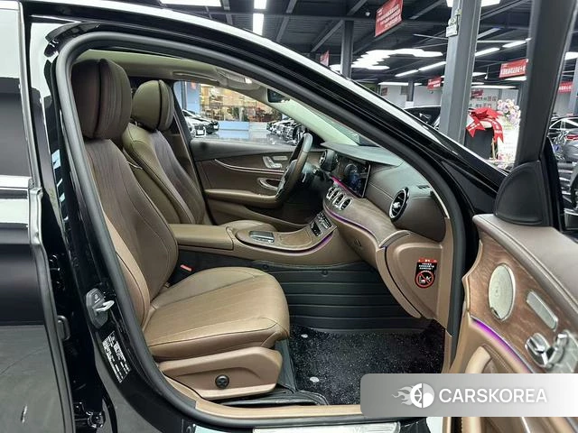 Mercedes-Benz E-class id 4290455 из Китая 7