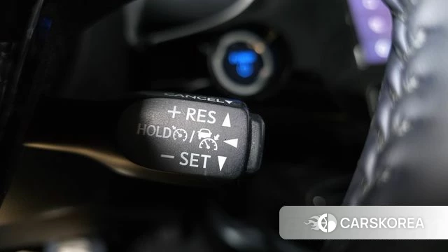 Toyota Prius 4th Generation id 4303138 из Кореи 7