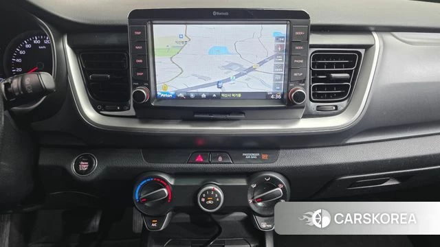 Kia Stonic id 4543550 из Кореи 7