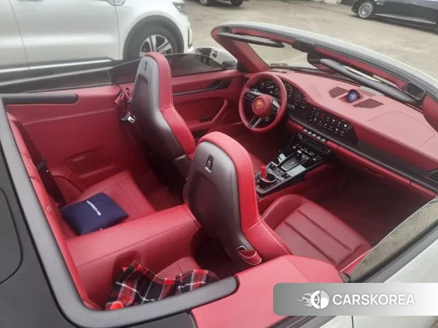 Porsche 911(992) id 3508018 из Кореи 7