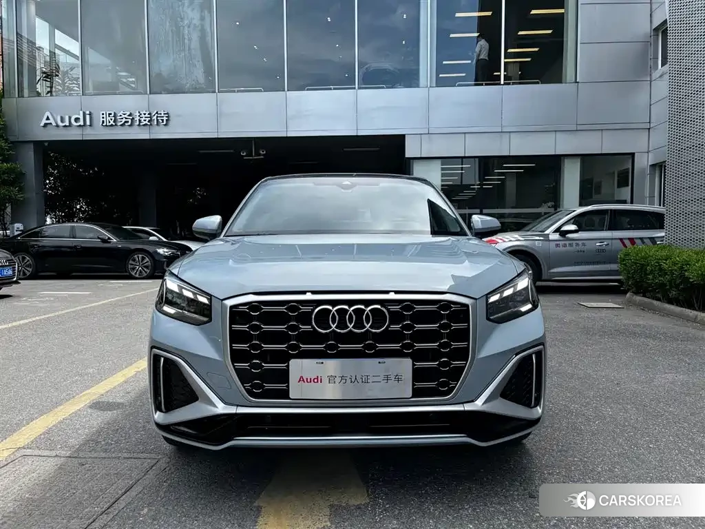 Audi Q2L id 4583623 из Китая 7