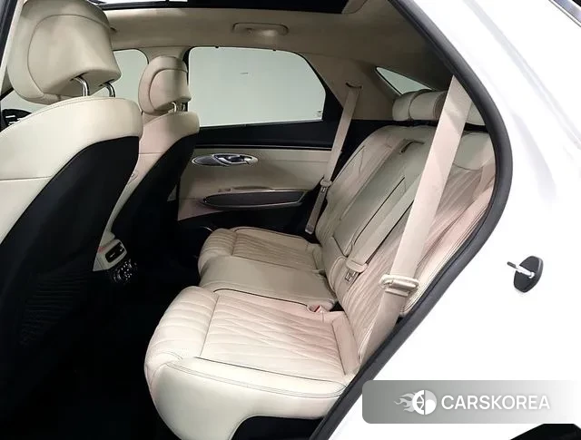 Genesis GV70 id 3361572 из Кореи 7