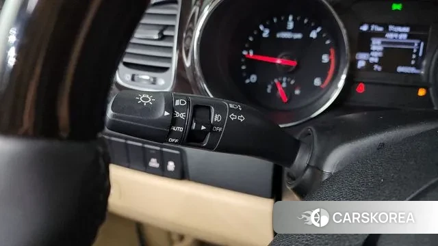 Kia The New Carnival id 3526397 из Кореи 7