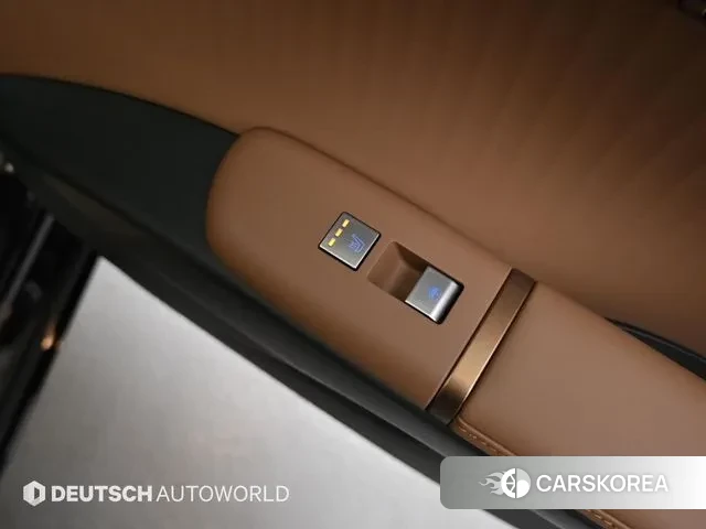 Hyundai Grandeur (GN7) id 3452170 из Кореи 7