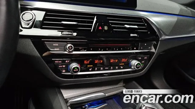 BMW 5 Series (G30) id 2865790 из Кореи 7