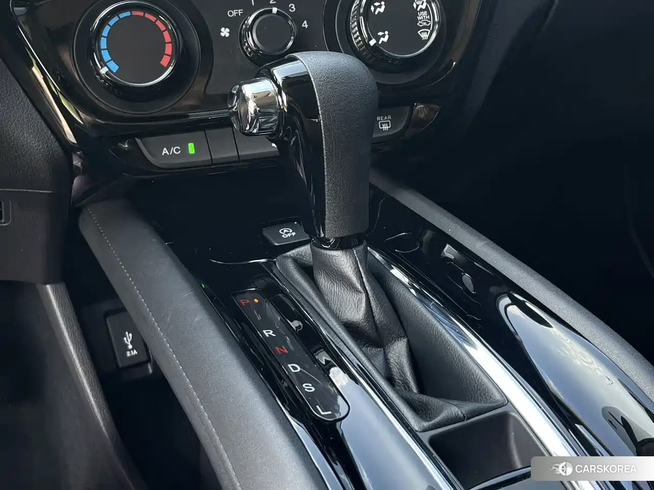 Honda Vezel id 4628952 из Китая 7