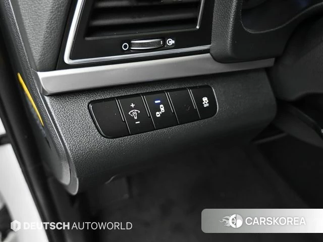 Hyundai Avante AD id 3886336 из Кореи 7