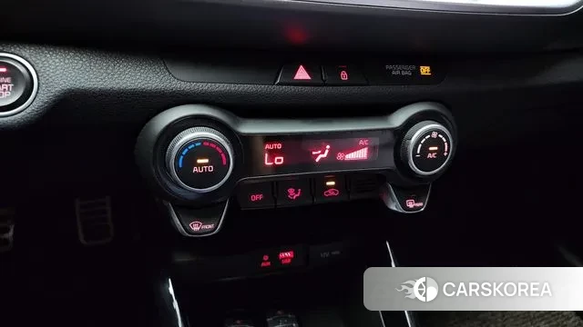 Kia Stonic id 3028813 из Кореи 7