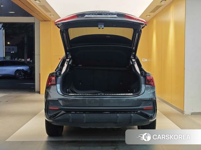 Audi Q3 Sportback id 4298529 из Китая 7