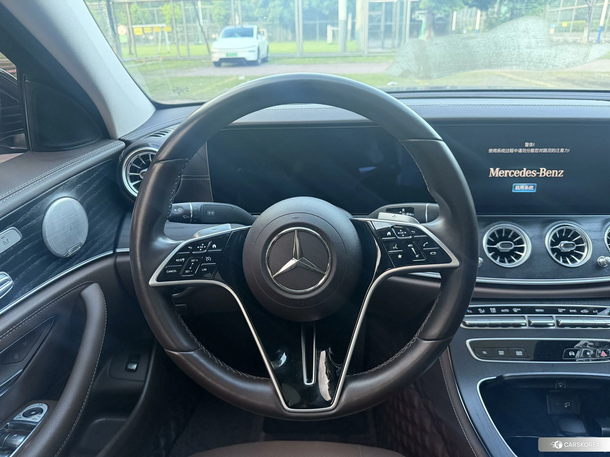 Mercedes-Benz E-Class id 4498889 из Китая 7