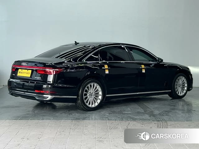 Audi A8 id 4260348 из Китая 7