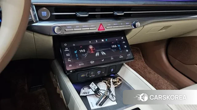 Hyundai Grandeur Hybrid (GN7) id 3333337 из Кореи 7