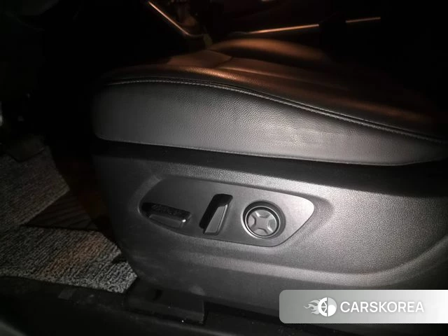 Hyundai Staria id 4735739 из Кореи 7