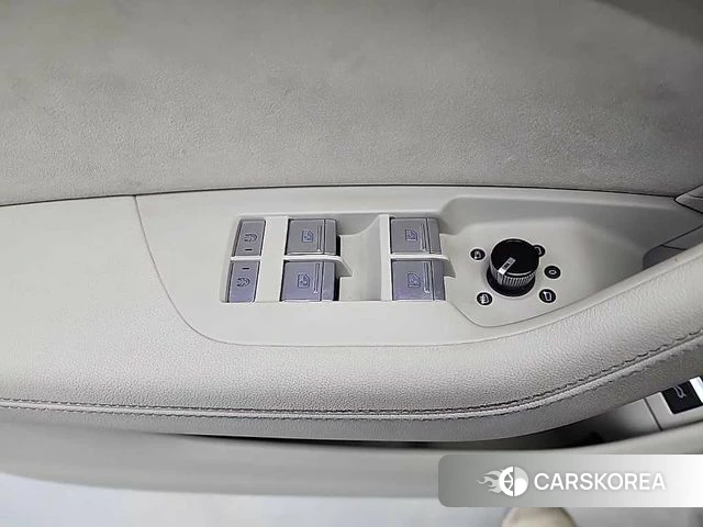 Audi A7 (4K) id 3860373 из Кореи 7