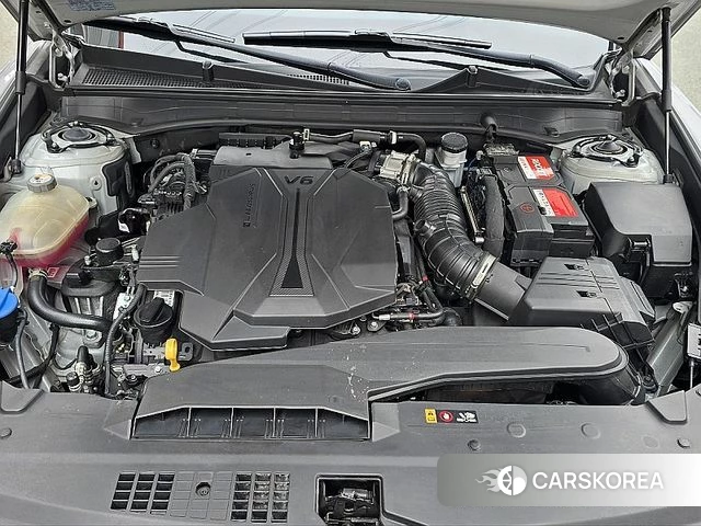 Hyundai Grandeur (GN7) id 3883605 из Кореи 7