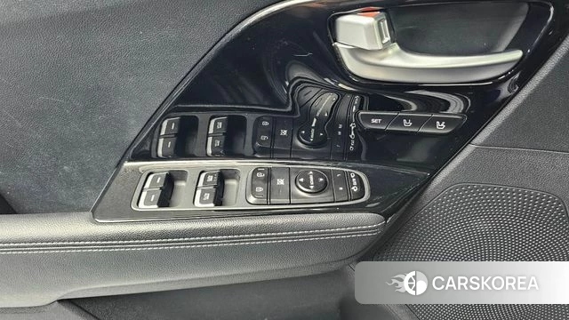 Kia Niro id 4180567 из Кореи 7