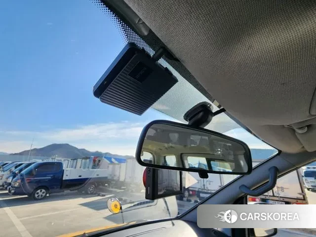 Hyundai The New Grand Starex id 3698342 из Кореи 7