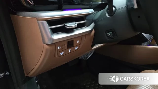 Hyundai Grandeur Hybrid (GN7) id 3410767 из Кореи 7