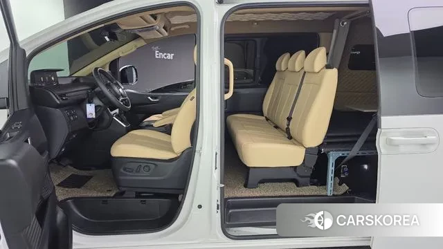 Hyundai Staria id 3359642 из Кореи 7