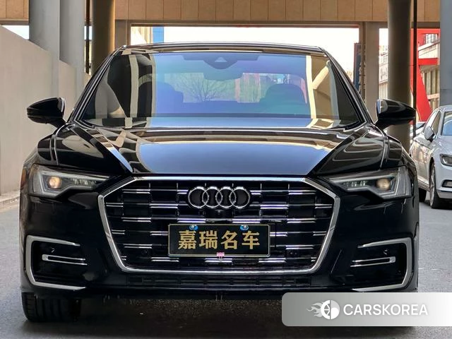 Audi A6L id 4236597 из Китая 7