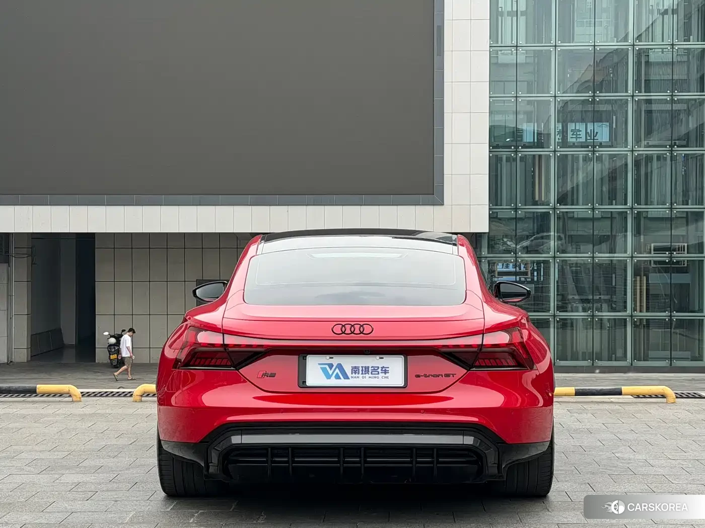 Audi RS e-tron GT id 4600854 из Китая 7