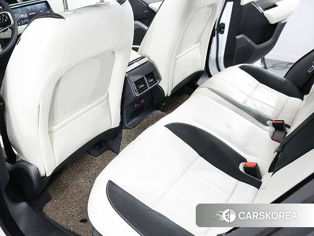 Land Rover Range Rover Velar id 4322840 из Кореи 7