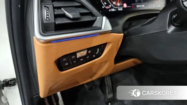 BMW 3 Series (G20) id 3539699 из Кореи 7