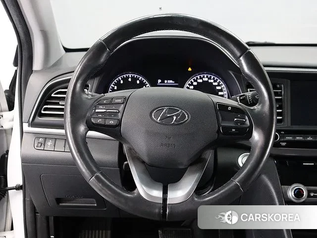 Hyundai The New Avante AD id 3607982 из Кореи 7